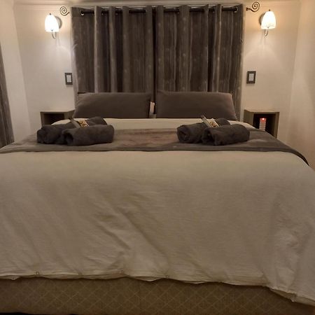 Cosy Corner Apartment Kampersrus AH Luaran gambar