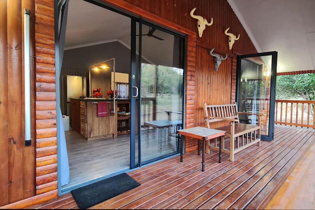 Cosy Corner Apartment Kampersrus AH Luaran gambar